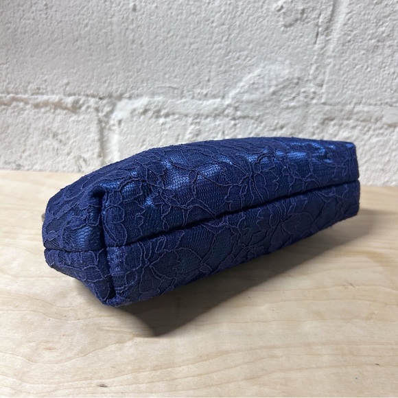 The Heartlabel Bridal Clutch Royal Blue with Dark Purple Lace, Kiss-lock NWOT - Picture 4 of 6